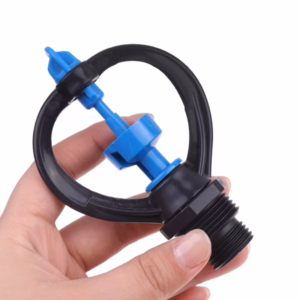 Plastic Water Spray Sprinkler, 1/2 inch and 3/4 inch Male Thread - Image 2